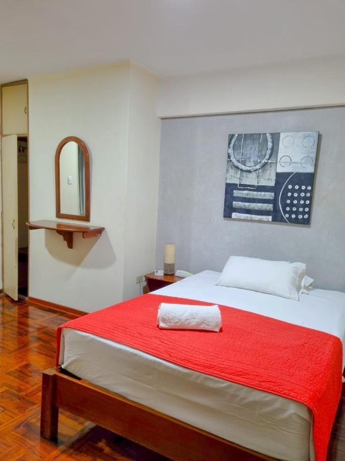 Hostal Solari Trujillo Exterior foto