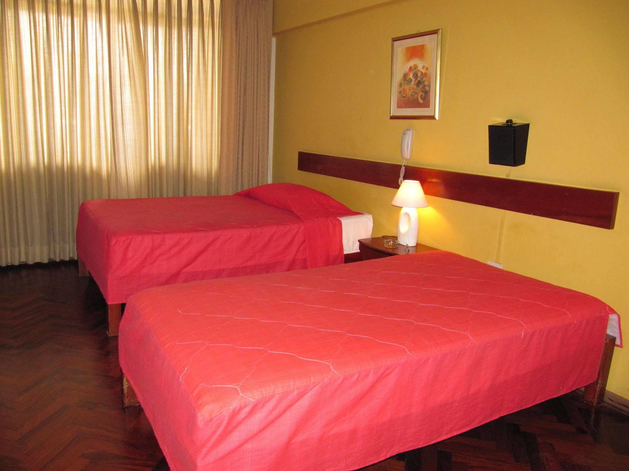 Hostal Solari Trujillo Exterior foto